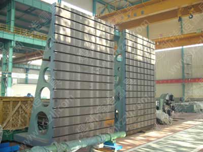 ���͏���